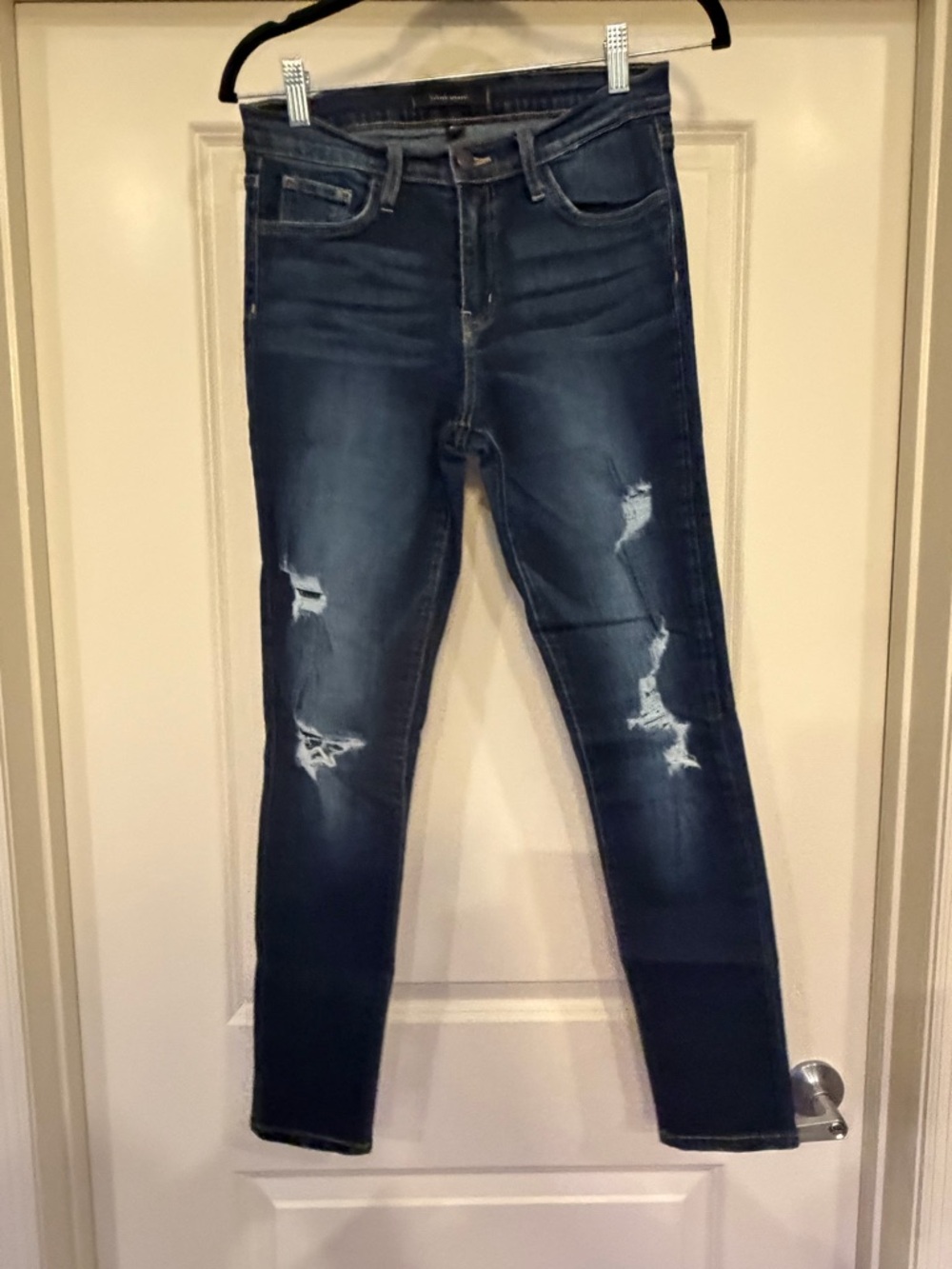 Flying Monkey Dark Blue Distressed Skinny Jeans NWOT size 28